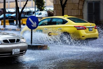 تعمق المنخفض الجوي اليوم وتزايد فرص الأمطار الغزيرة تعمق المنخفض الجوي اليوم وتزايد فرص الأمطار الغزيرة