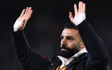 محمد صلاح يطلب من عائلته الحضور .. مباراة برايتون ستكون الأخيرة محمد صلاح يطلب من عائلته الحضور .. مباراة برايتون ستكون الأخيرة