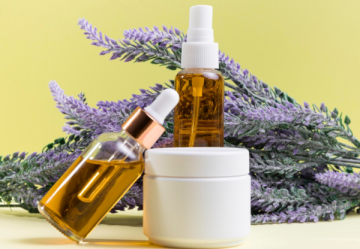 زيت اللافندر للبشرة والشعر .. الخيار المثالي للمرأة التي تبحث عن العناية العميقة زيت اللافندر للبشرة والشعر .. الخيار المثالي للمرأة التي تبحث عن العناية العميقة