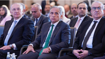 مندوبا عن الملك.. رئيس الوزراء يرعى الاحتفال باليوم الدولي لمكافحة الفساد وإطلاق الاستراتيجية الوطنية للنزاهة ومكافحة الفساد مندوبا عن الملك.. رئيس الوزراء يرعى الاحتفال باليوم الدولي لمكافحة الفساد وإطلاق الاستراتيجية الوطنية للنزاهة ومكافحة الفساد