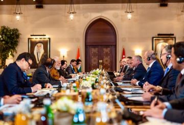 الملك يعقد مباحثات مع رئيس الوزراء الهندي ركزت على توسيع التعاون