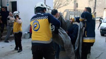 مقتل 4 عناصر من الأمن السوري برصاص مسلحين في ريف إدلب مقتل 4 عناصر من الأمن السوري برصاص مسلحين في ريف إدلب