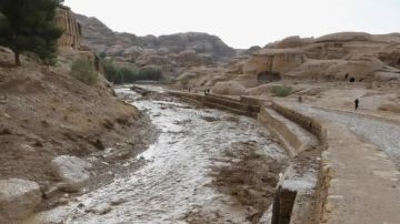 منخفض جوي ثالث يضرب المملكة وتحذيرات من السيول