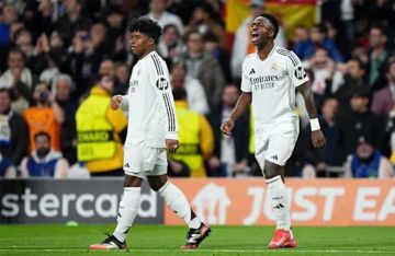 ضحكة فينيسيوس جونيور تشعل أزمة جديدة في ريال مدريد (فيديو)