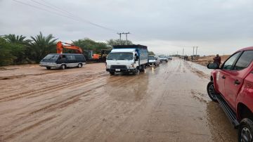 بلدية الأزرق تعلن جاهزيتها للتعامل مع الظروف الجوية المتوقعة بلدية الأزرق تعلن جاهزيتها للتعامل مع الظروف الجوية المتوقعة