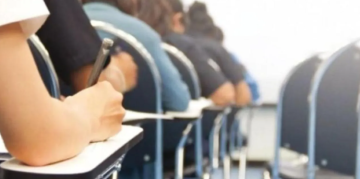 33328 طالبا يبدأون أول امتحانات تكميلية التوجيهي السبت