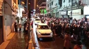 الجماهير الأردنية تخرج للشوارع احتفالا بتأهل النشامى إلى نهائي كأس العرب الجماهير الأردنية تخرج للشوارع احتفالا بتأهل النشامى إلى نهائي كأس العرب