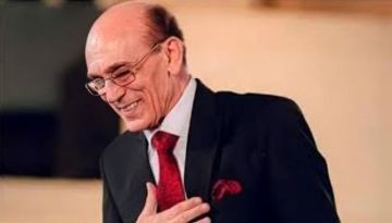 محمد صبحي يتصدر الترند بعد تداول مقطع انفعاله على السائق محمد صبحي يتصدر الترند بعد تداول مقطع انفعاله على السائق