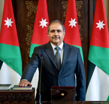 أبو غزالة: نافذة رقمية موحدة لتسهيل رحلة المستثمر وتعزيز شفافية الاستثمار في الأردن أبو غزالة: نافذة رقمية موحدة لتسهيل رحلة المستثمر وتعزيز شفافية الاستثمار في الأردن