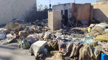 لجنة السلامة العامة في جرش ترفع 50 طنا من النفايات في كفرخل لجنة السلامة العامة في جرش ترفع 50 طنا من النفايات في كفرخل