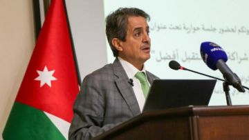 وزير الشباب: العمل التطوعي يحظى باهتمام ملكي وزير الشباب: العمل التطوعي يحظى باهتمام ملكي