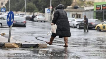 المنخفض الجوي ينعش الموسم المطري في الأردن ويرفع الأداء بنسب تراوحت بين 3 و16 المنخفض الجوي ينعش الموسم المطري في الأردن ويرفع الأداء بنسب تراوحت بين 3 و16