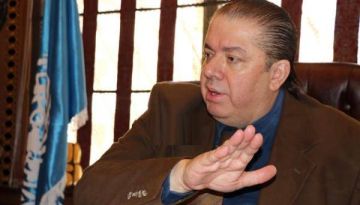 أبناء عوني مطيع يحملون الحكومة مسؤولية حياة والدهم أبناء عوني مطيع يحملون الحكومة مسؤولية حياة والدهم