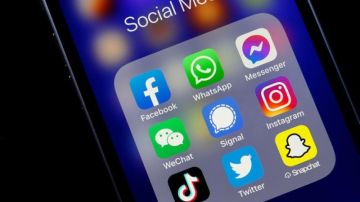 أول دولة في العالم تمنع استخدام الأطفال لـ السوشيال ميديا أول دولة في العالم تمنع استخدام الأطفال لـ السوشيال ميديا