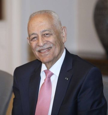 يوسف العيسوي بعفويته وانسانيته لا يشبه الحلم