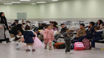 أطفال من غزة يستكملون العلاج في المستشفيات الأردنية أطفال من غزة يستكملون العلاج في المستشفيات الأردنية