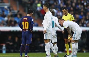 ميسي أم رونالدو؟  ..  مودريتش يجيب