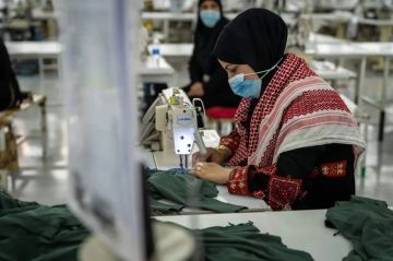 الرسوم الأميركية نؤدي تراجع صادرات الألبسة الأردنية