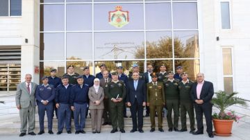 وزارة التخطيط تستقبل ضباطا كبارا من القوات المسلحة وزارة التخطيط تستقبل ضباطا كبارا من القوات المسلحة