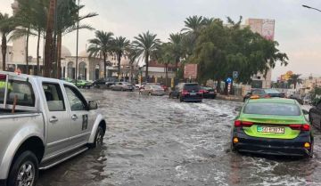 العقبة تشهد هطولات مطرية غزيرة العقبة تشهد هطولات مطرية غزيرة