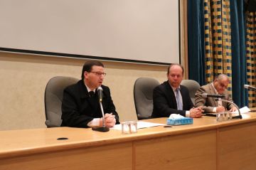 جامعة الزرقاء تنفيذ برنامجا تدريبيا لتعزيز الدراية الإعلامية لمسؤولي الإعلام في التربية جامعة الزرقاء تنفيذ برنامجا تدريبيا لتعزيز الدراية الإعلامية لمسؤولي الإعلام في التربية