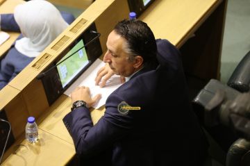 ظاهرة خطيره تفاقم هروب عاملات المنازل وزواجهن من أردنيين .. أبو رمان يفتح الملف ظاهرة خطيره تفاقم هروب عاملات المنازل وزواجهن من أردنيين .. أبو رمان يفتح الملف