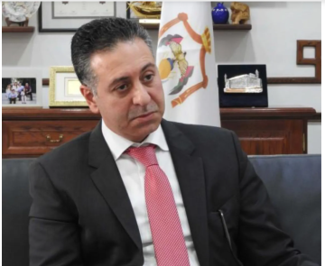 الأردن.. نائب يطالب بإقالة وزير الصناعة ومديرة المواصفات بعد فضيحة (الشموسة) الأردن.. نائب يطالب بإقالة وزير الصناعة ومديرة المواصفات بعد فضيحة (الشموسة)