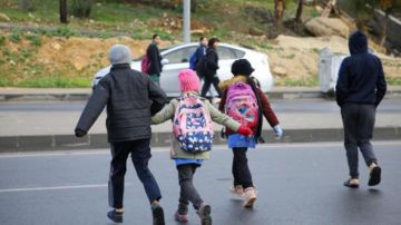 تأخير دوام المدارس في الطفيلة ليوم غدا الأربعاء