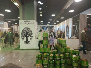 شراء غير مسبوق للزيت بمهرجان الزيتون ومعرض المنتجات الريفية شراء غير مسبوق للزيت بمهرجان الزيتون ومعرض المنتجات الريفية