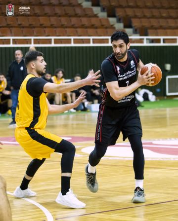 اتحاد عمان يتجاوز الأشرفية في دوري كرة السلة
