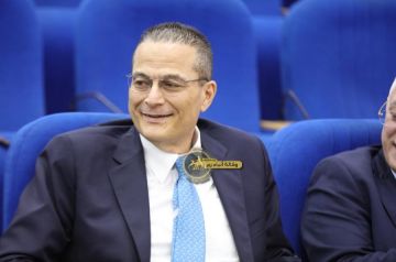 الشركس: القطاع المصرفي الأردني يتمتع بسمعة قوية ويمهد للتوسع في سوريا الشركس: القطاع المصرفي الأردني يتمتع بسمعة قوية ويمهد للتوسع في سوريا