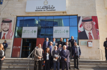 مجلس الأعيان يطلع على نظام التتبع الإلكتروني للمركبات ومشاريع تطوير قطاع النقل مجلس الأعيان يطلع على نظام التتبع الإلكتروني للمركبات ومشاريع تطوير قطاع النقل