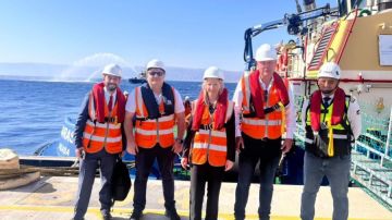 سفيرة هولندا تشيد بدور شركة ميناء العقبة للخدمات البحرية وتؤكد ريادتها الإقليمية