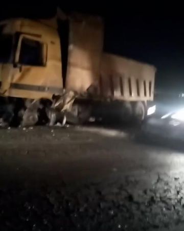 إصابة شخصين في تصادم شاحنتين على طريق الرمثا جابر وإغلاق جزئي للطريق إصابة شخصين في تصادم شاحنتين على طريق الرمثا جابر وإغلاق جزئي للطريق