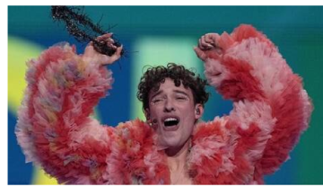 الفائز بمسابقة يوروفيجن يعيد الجائزة احتجاجا على استمرار مشاركة إسرائيل الفائز بمسابقة يوروفيجن يعيد الجائزة احتجاجا على استمرار مشاركة إسرائيل