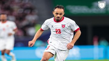 إصابة لاعب المنتخب الوطني لكرة القدم أدهم القريشي بقطع في الرباط الصليبي