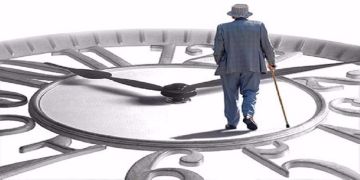 تعديل حكومي قريب لقرار إنهاء خدمات الموظفين بعد 30 سنة