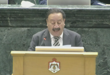 قموه يذكر الحكومة بهبة نيسان ولا ثقة للحكومة قموه يذكر الحكومة بهبة نيسان ولا ثقة للحكومة