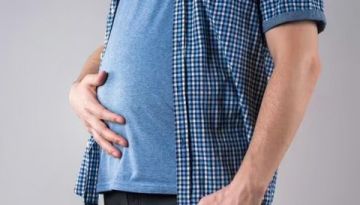 خبيرة بريطانية: هذه أسباب انتفاخ البطن خلال الاحتفالات والولائم.. ومشروب قبل الوجبة يمنع الغازات خبيرة بريطانية: هذه أسباب انتفاخ البطن خلال الاحتفالات والولائم.. ومشروب قبل الوجبة يمنع الغازات