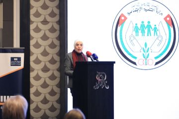 وزيرة التنمية الاجتماعية تؤكد تعزيز النهج الإصلاحي في قضايا المخدرات للأحداث وزيرة التنمية الاجتماعية تؤكد تعزيز النهج الإصلاحي في قضايا المخدرات للأحداث