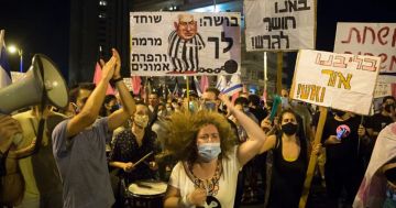 القضية التي ترعبه أكثر من غيرها؛ لماذا طلب نتنياهو العفو بدلا من صفقة إقرار بالذنب؟ عاجل القضية التي ترعبه أكثر من غيرها؛ لماذا طلب نتنياهو العفو بدلا من صفقة إقرار بالذنب؟ عاجل