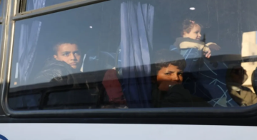 القوات المسلحة تجلي الدفعة 18 من أطفال غزة المرضى للعلاج في الأردن