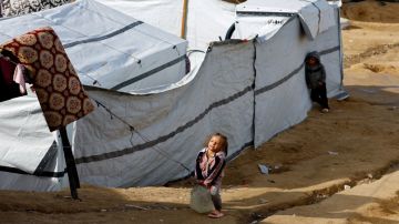 البرد القارس يودي بحياة رضيعة في خان يونس جنوب قطاع غزة البرد القارس يودي بحياة رضيعة في خان يونس جنوب قطاع غزة