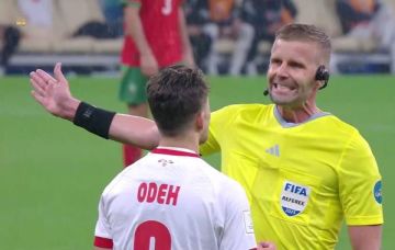 هل اعتذر الحكم السويدي  ..  ؟