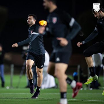 النشامى ينهون استعداداتهم لمواجهة السعودية في نصف نهائي كأس العرب (صور) النشامى ينهون استعداداتهم لمواجهة السعودية في نصف نهائي كأس العرب (صور)