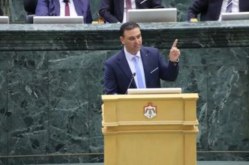 كتلة نيابية أردنية تطالب وزارة الصناعة بقرارات فورية بعد خنق صوبة الشموسة ١٠ اشخاص كتلة نيابية أردنية تطالب وزارة الصناعة بقرارات فورية بعد خنق صوبة الشموسة ١٠ اشخاص