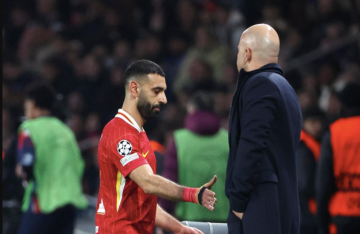 بعد دقائق من قرار سلوت.. القناة الرياضية السعودية تعلن موعد وصول محمد صلاح إلى جدة بعد دقائق من قرار سلوت.. القناة الرياضية السعودية تعلن موعد وصول محمد صلاح إلى جدة