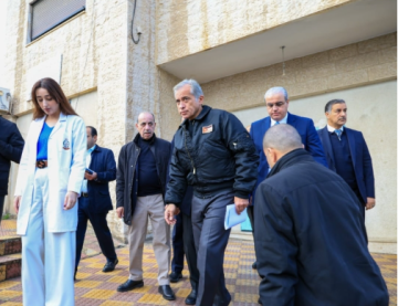 رئيس الوزراء جعفر حسان يتفقد مواقع في محافظة البلقاء