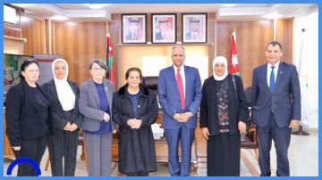 تكريم نخبة من أقدم المتقاعدات العسكريات تكريم نخبة من أقدم المتقاعدات العسكريات