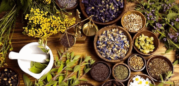 مكملات عشبية تقوي.. وقد تتعب الكبد إذا أسيء استخدامها مكملات عشبية تقوي.. وقد تتعب الكبد إذا أسيء استخدامها